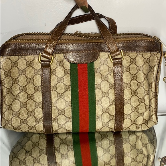 Gucci Handbags - Gucci bag